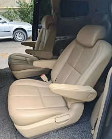 Kia Carnival, 2020г, передний привод, автомат