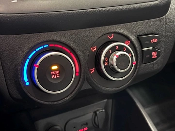 Kia Rio, 2014г, передний привод, механика