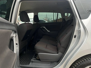 Toyota Verso, 2011г, передний привод, автомат