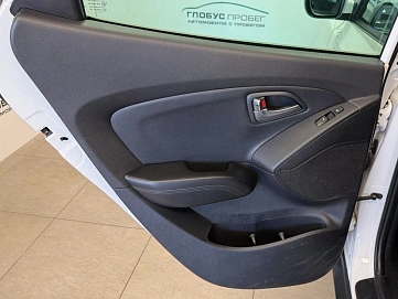 Hyundai ix35, 2014г., передний привод, механика