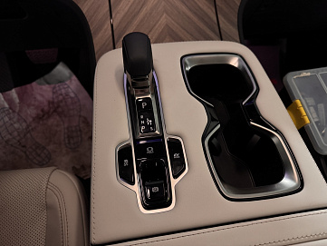 Lexus LM, 2024г, полный привод, вариатор