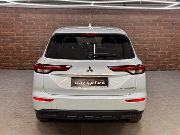 Mitsubishi Outlander, 2023г, полный привод, вариатор