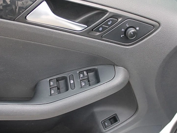 Volkswagen Jetta, 2016г, передний привод, автомат