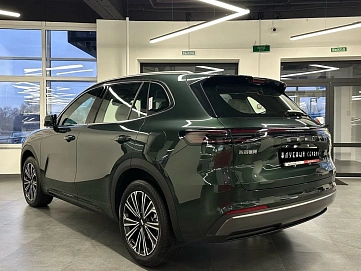 Geely Galaxy Starship 7, 2025г, передний привод, робот