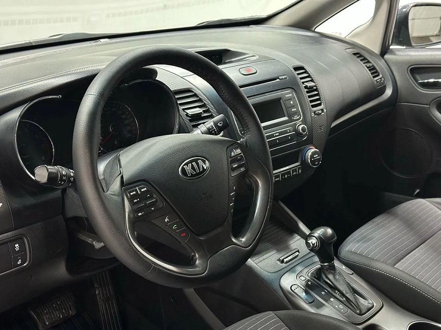 Kia Cerato, 2013г., передний привод, автомат