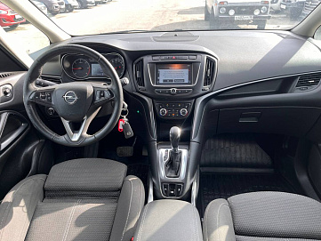 Opel Zafira, 2018г, передний привод, автомат
