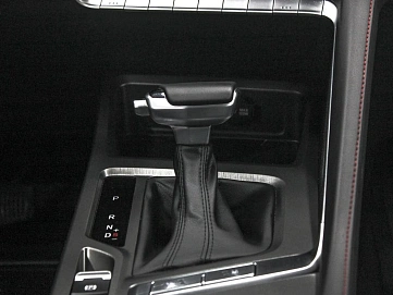 Changan , 2023г., передний привод, робот