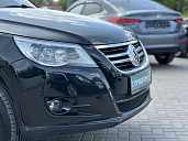 Volkswagen Tiguan, 2009г., полный привод, автомат