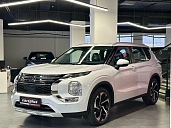 Mitsubishi Outlander, 2023г., передний привод, вариатор
