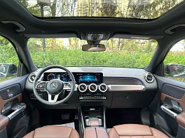 Mercedes-Benz GLB, 2021г, передний привод, робот