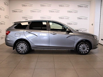 Lada (ВАЗ) Vesta, 2018г, передний привод, механика