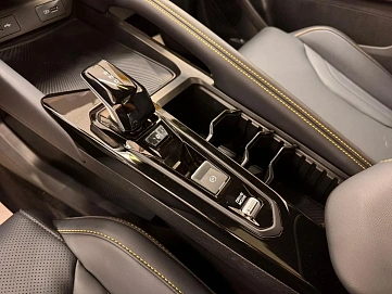 Geely Coolray, 2025г, передний привод, робот