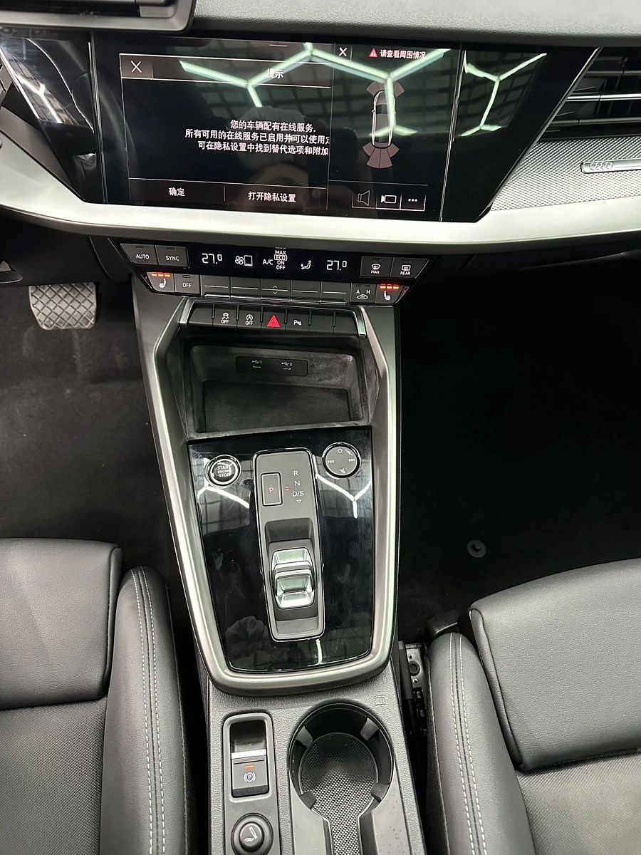 Audi A3, 2022г., передний привод, робот