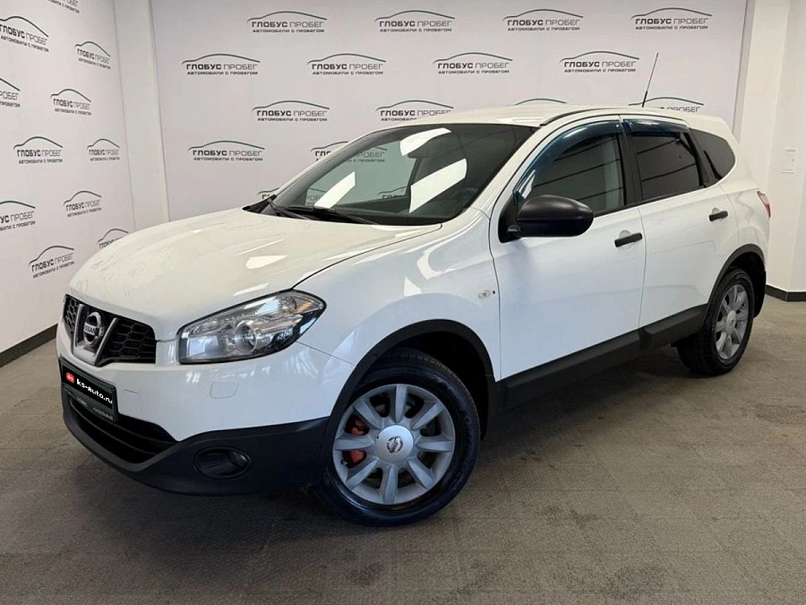 Nissan Qashqai+2, 2012г., передний привод, механика