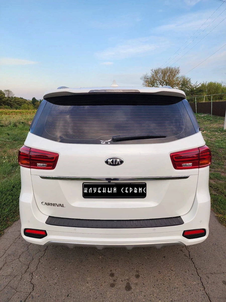 Kia Carnival, 2020г., передний привод, автомат