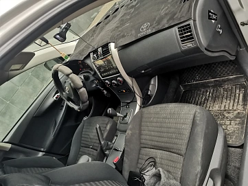Toyota Corolla, 2006г, передний привод, робот
