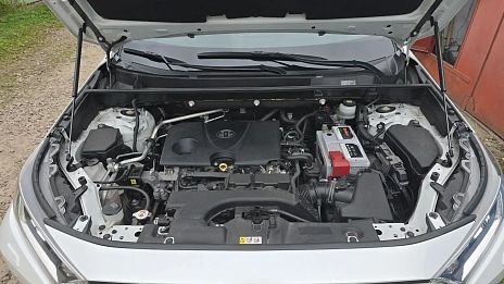 Toyota RAV4, 2021г, полный привод, вариатор