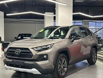 Toyota RAV4, 2025г, полный привод, вариатор