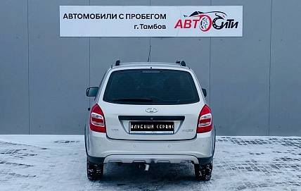 Lada (ВАЗ) , 2015г., передний привод, механика