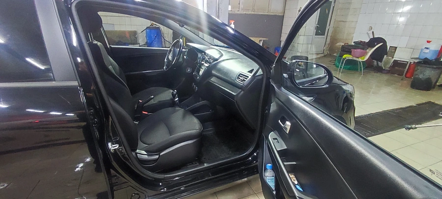 Kia Rio, 2015г., передний привод, механика