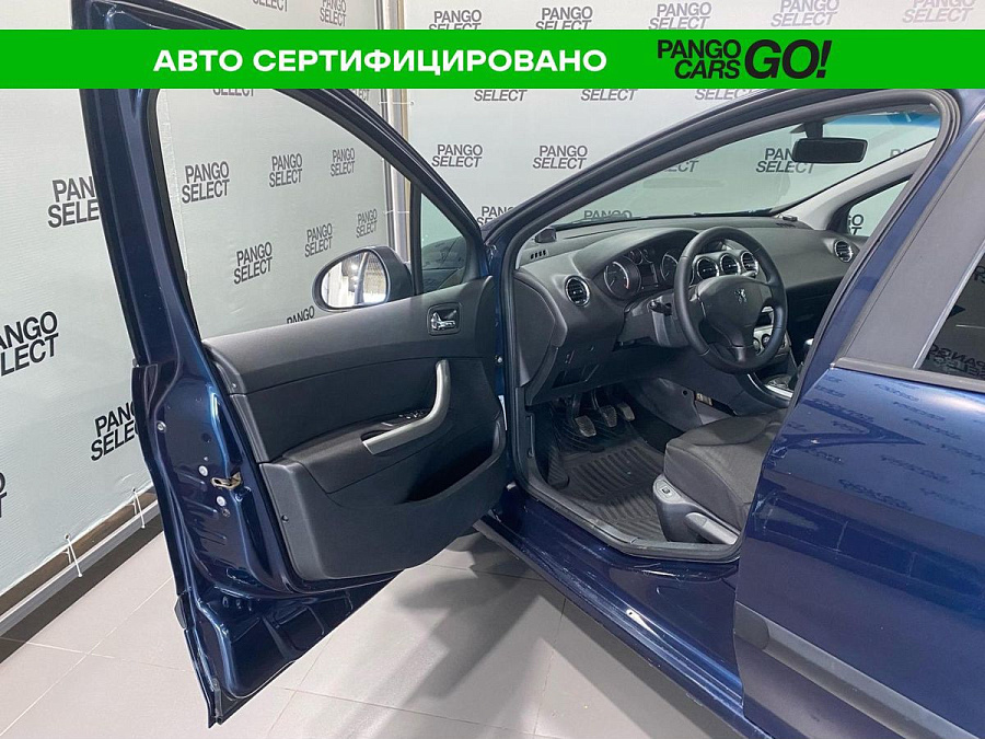 Peugeot , 2010г., передний привод, механика