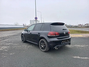 Volkswagen Golf, 2012г, передний привод, механика