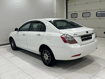 Geely Emgrand EC7, 2013г, передний привод, механика
