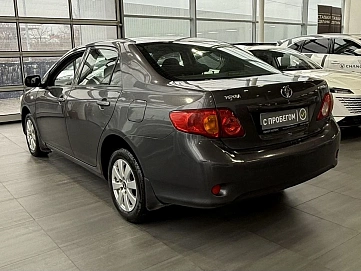 Toyota Corolla, 2008г, передний привод, механика