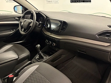 Lada (ВАЗ) Vesta, 2023г, передний привод, механика