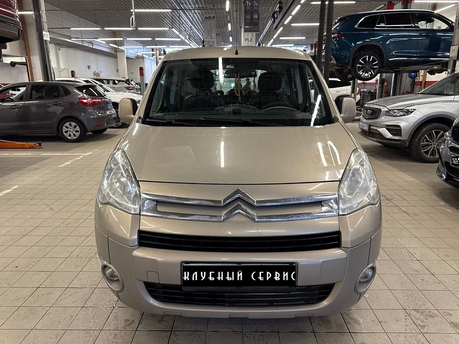 Citroen Berlingo, 2012г., передний привод, механика