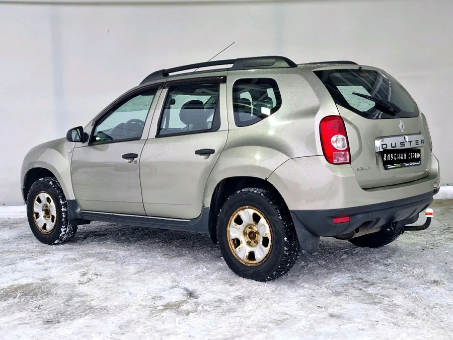 Renault Duster, 2012г., передний привод, механика