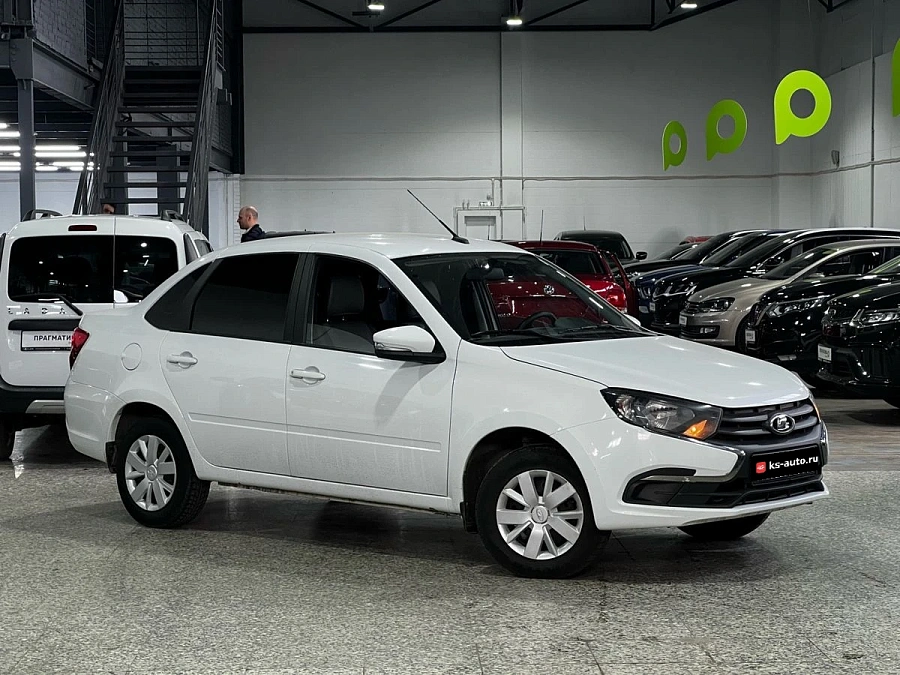 Lada (ВАЗ) Granta, 2023г., передний привод, механика