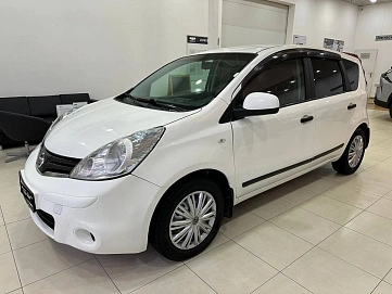 Nissan Note, 2013г, передний привод, механика