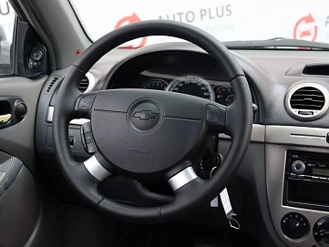 Chevrolet Lacetti, 2009г, передний привод, автомат
