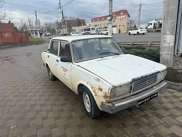 Lada (ВАЗ) 2107, 1999г, передний привод, механика