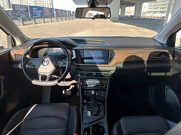 Volkswagen Tharu, 2022г, передний привод, робот