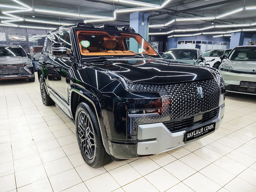 BYD Yangwang U8, 2023г., полный привод, автомат