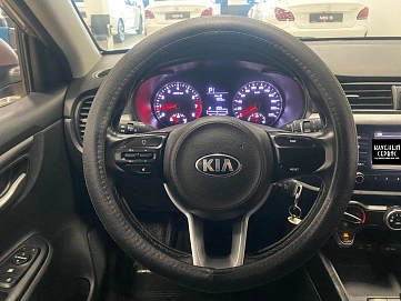 Kia , 2019г., передний привод, автомат
