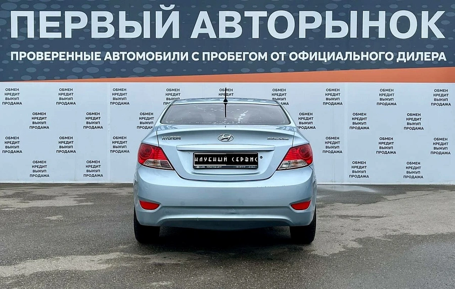 Hyundai Solaris, 2012г., передний привод, механика