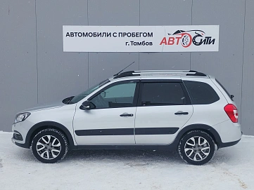 Lada (ВАЗ) , 2023г., передний привод, механика