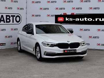 BMW 5 серии, 2018г., задний привод, автомат