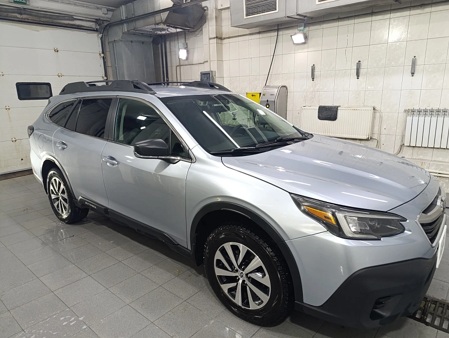 Subaru Outback, 2019г., полный привод, вариатор
