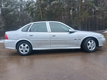 Opel Vectra, 2001г, передний привод, механика