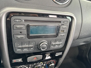 Renault Duster, 2012г, передний привод, механика