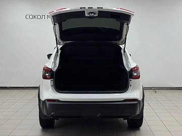 Nissan Qashqai, 2019г, передний привод, вариатор