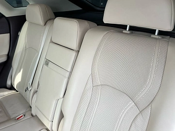 Lexus RX, 2017г, полный привод, автомат