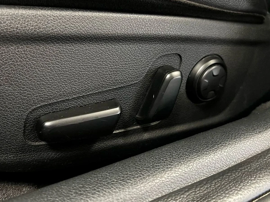 Kia Stinger, 2019г., передний привод, автомат