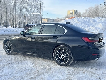 BMW 3 серии, 2019г, полный привод, автомат