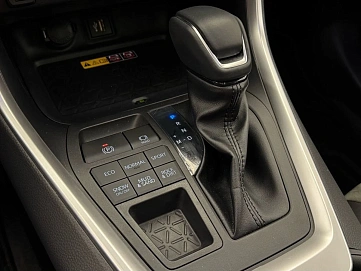 Toyota RAV4, 2025г, полный привод, вариатор