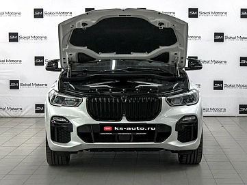 BMW X5, 2018г, полный привод, автомат
